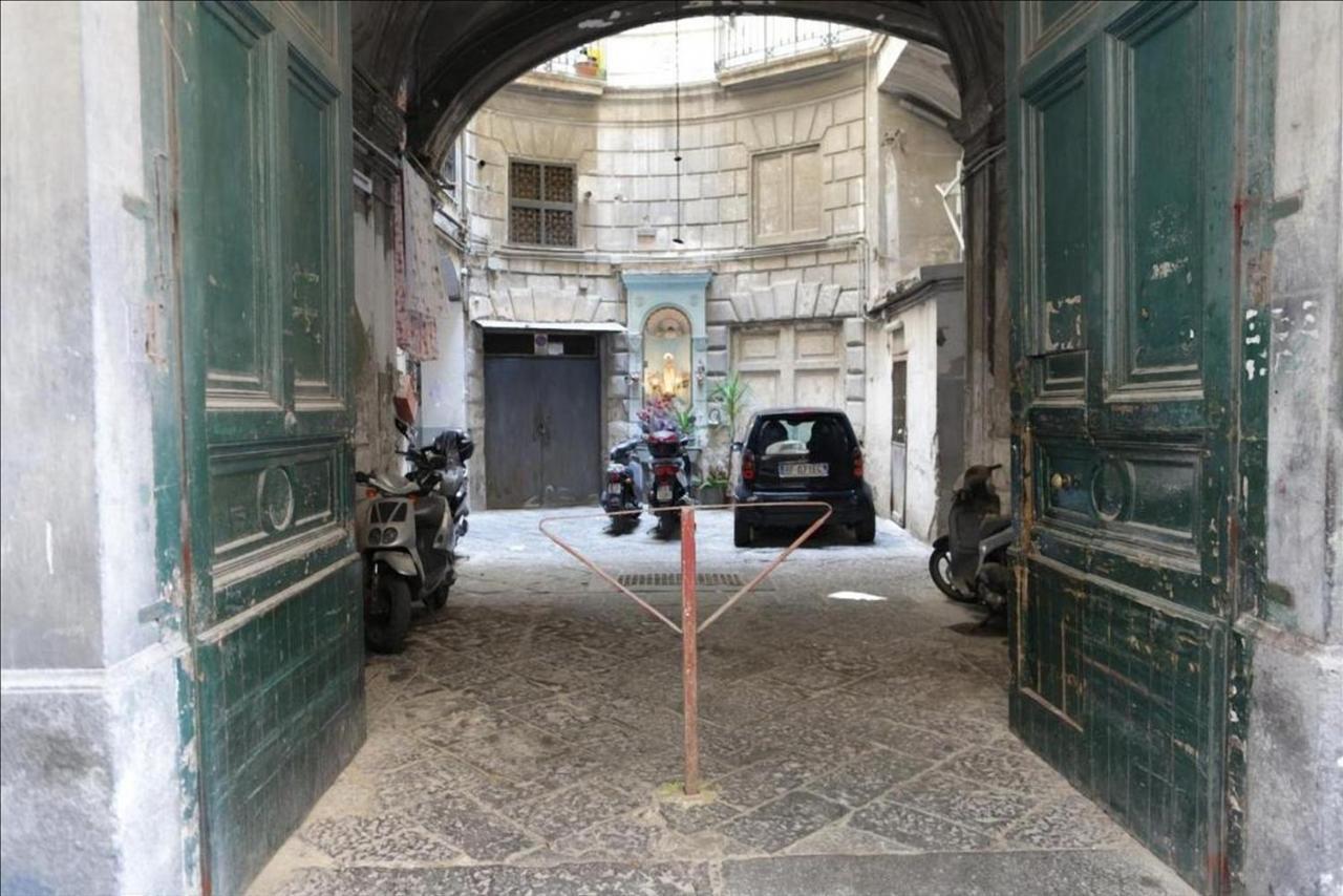 Plebiscito Home Napoli Bagian luar foto