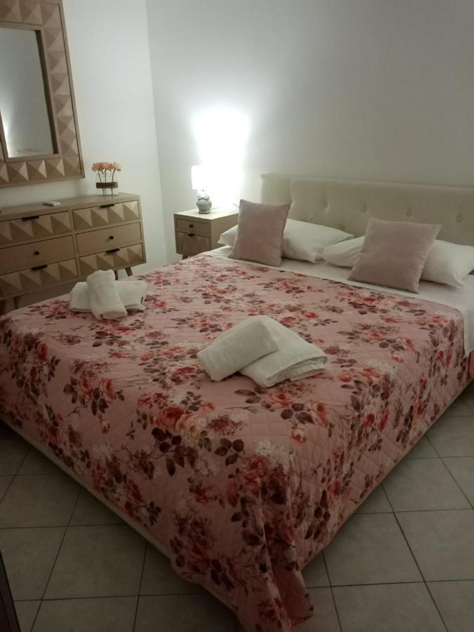 Plebiscito Home Napoli Bagian luar foto